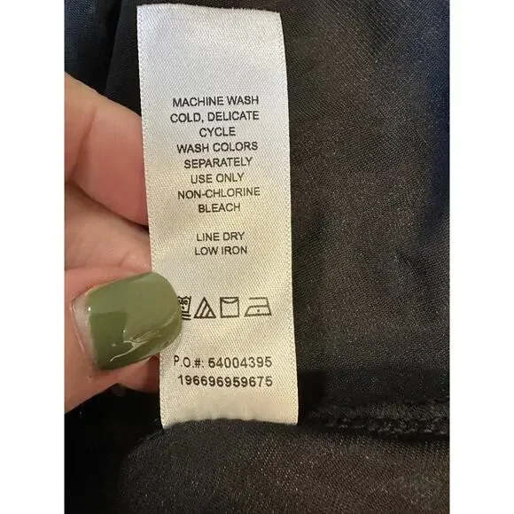 Roaman's Black Burnout Velvet Tunic Top 28W Gold Embroidered Boho Goth - Picture 9 of 9